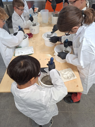 Betonfiguren giessen