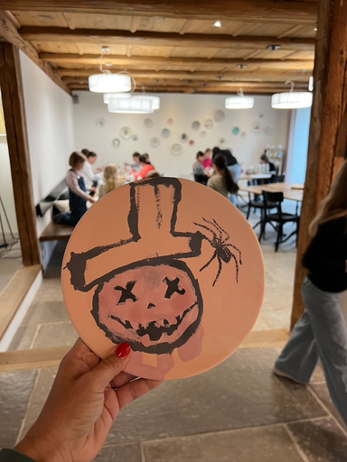 Keramikmalen im Atelier Janella