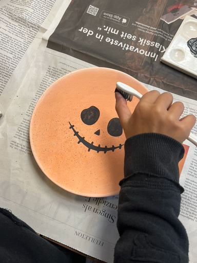 Keramikmalen im Atelier Janella