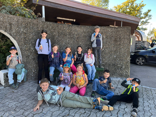 Affenfrühstück im Kinderzoo Rapperswil
